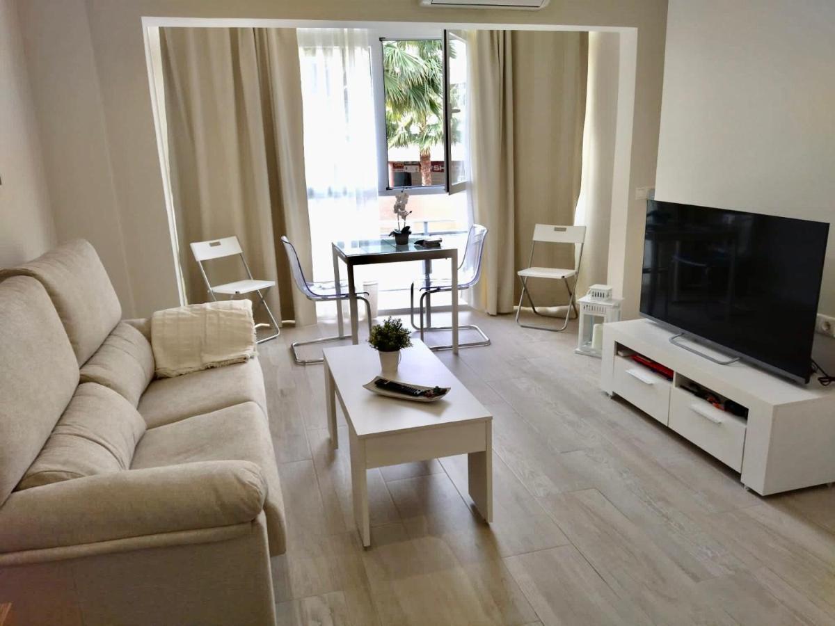 Coconut Begona Studio City Center Torremolinos Esterno foto