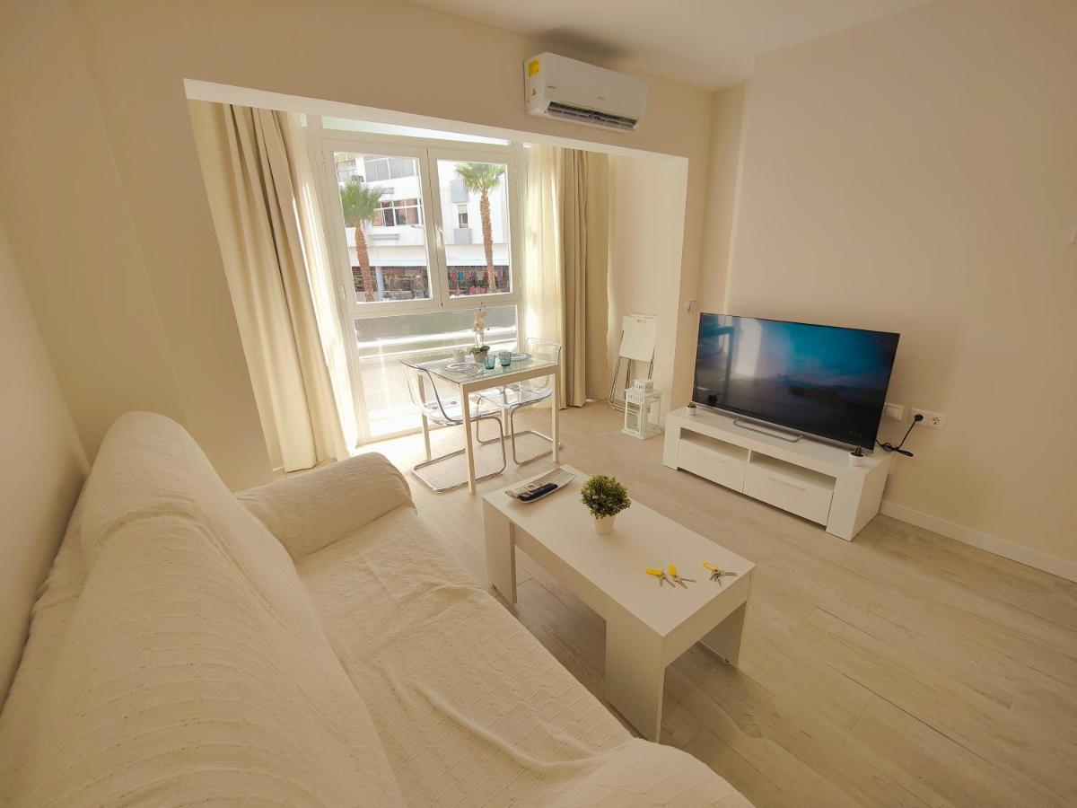Coconut Begona Studio City Center Torremolinos Esterno foto