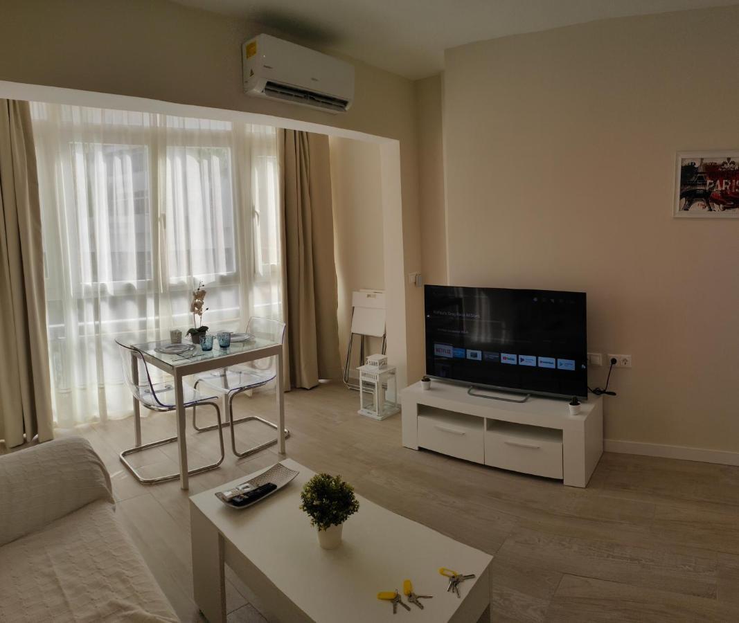Coconut Begona Studio City Center Torremolinos Esterno foto